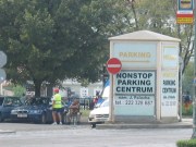 Non-stop parking? Does that mean you can't stop or does it mean that you park there forever?